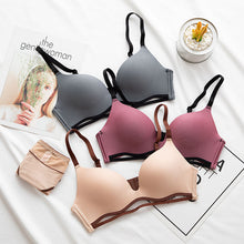 Load image into Gallery viewer, Wirefree Breathable Push Up Bra
